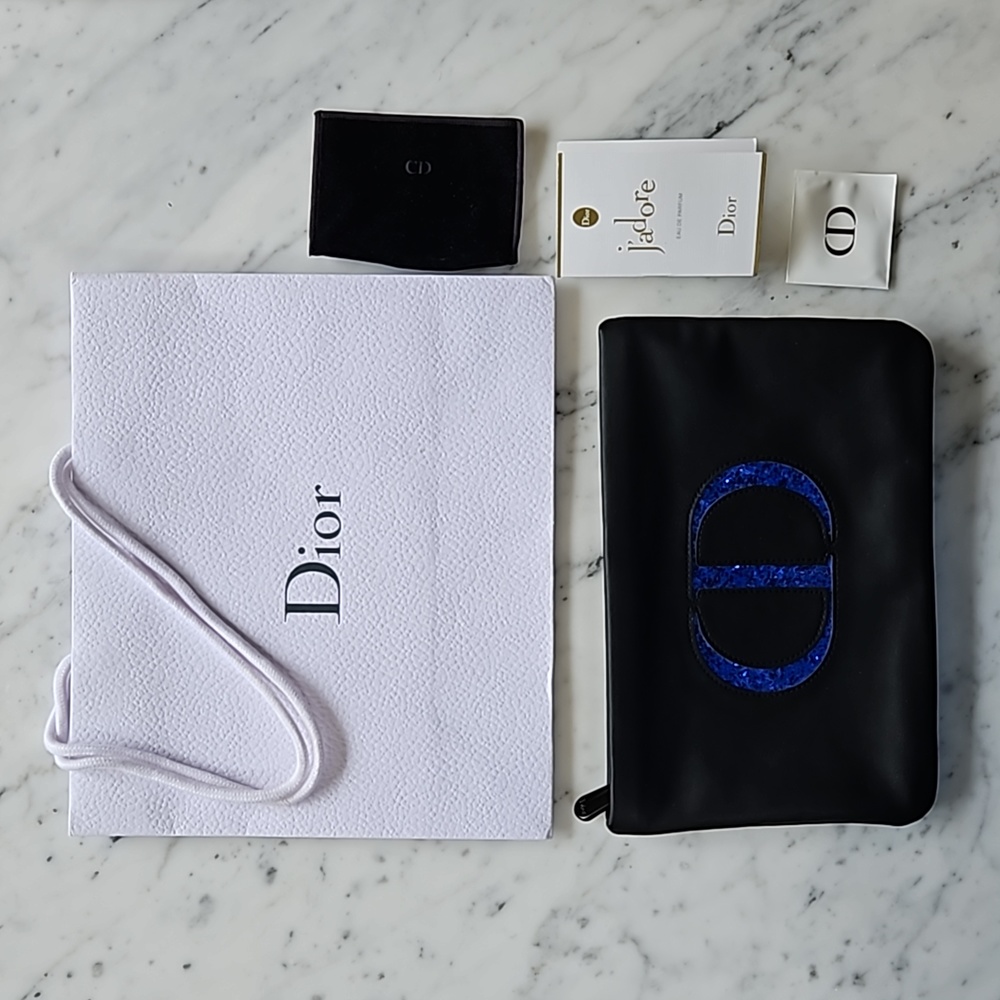 💎HP💎Dior Cosmetic Case and Gift Bag - Picture 6 of 6